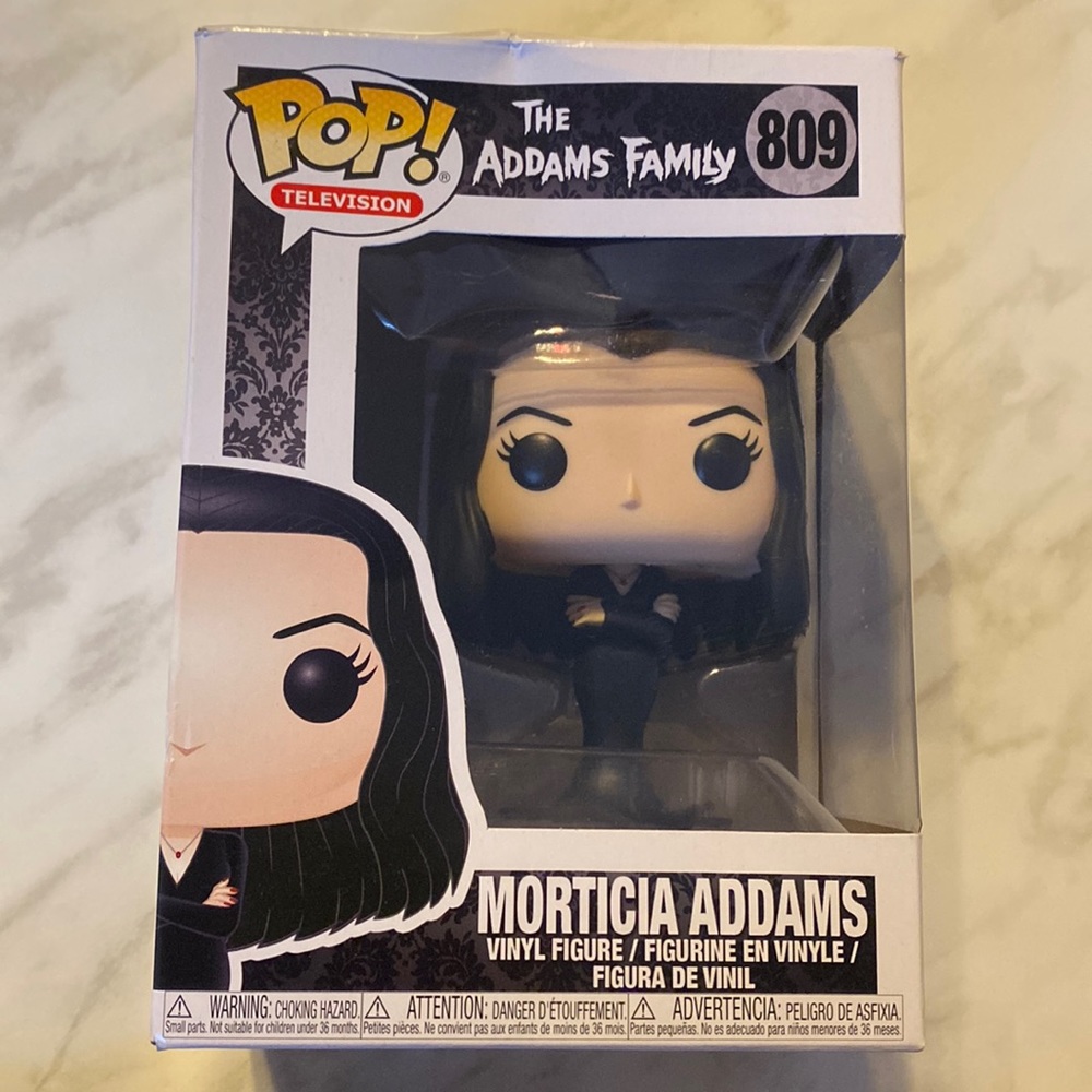 Morticia Addams Funko Pop New in Box 809